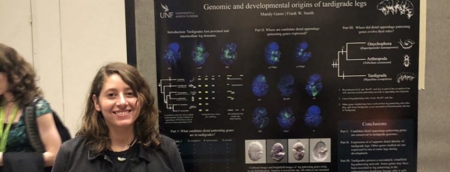 Mandy presents her research at SICB